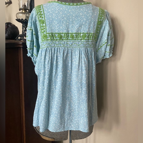 NWOT Sister Mary Floral Texas BoHo Western Embroidered Blue/Green Peasant Top - Picture 5 of 5